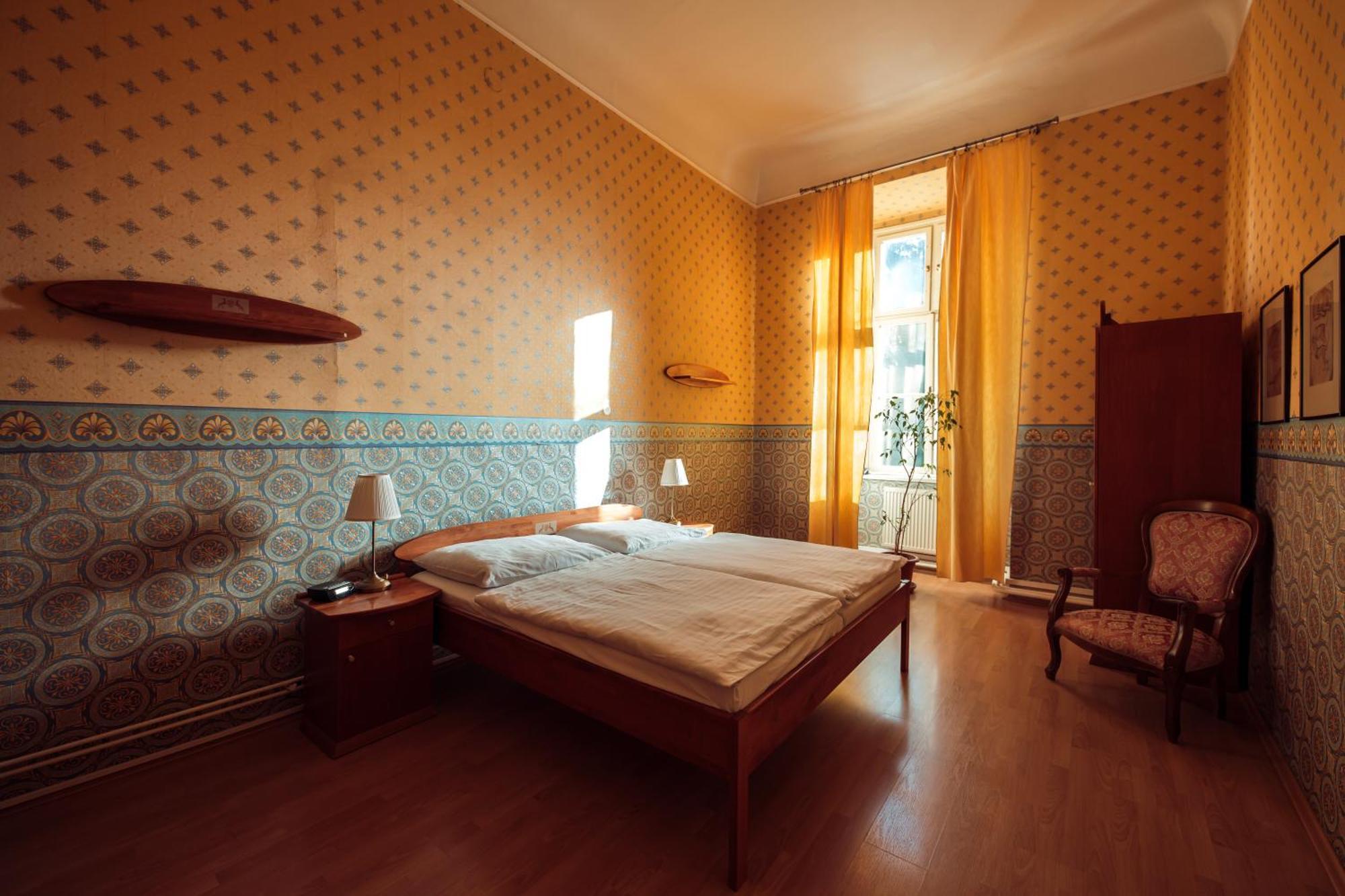 Hotel Kastiel Mojmirovce Luaran gambar